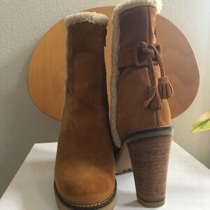 Sundance Dulce de Leche Tassle Boots